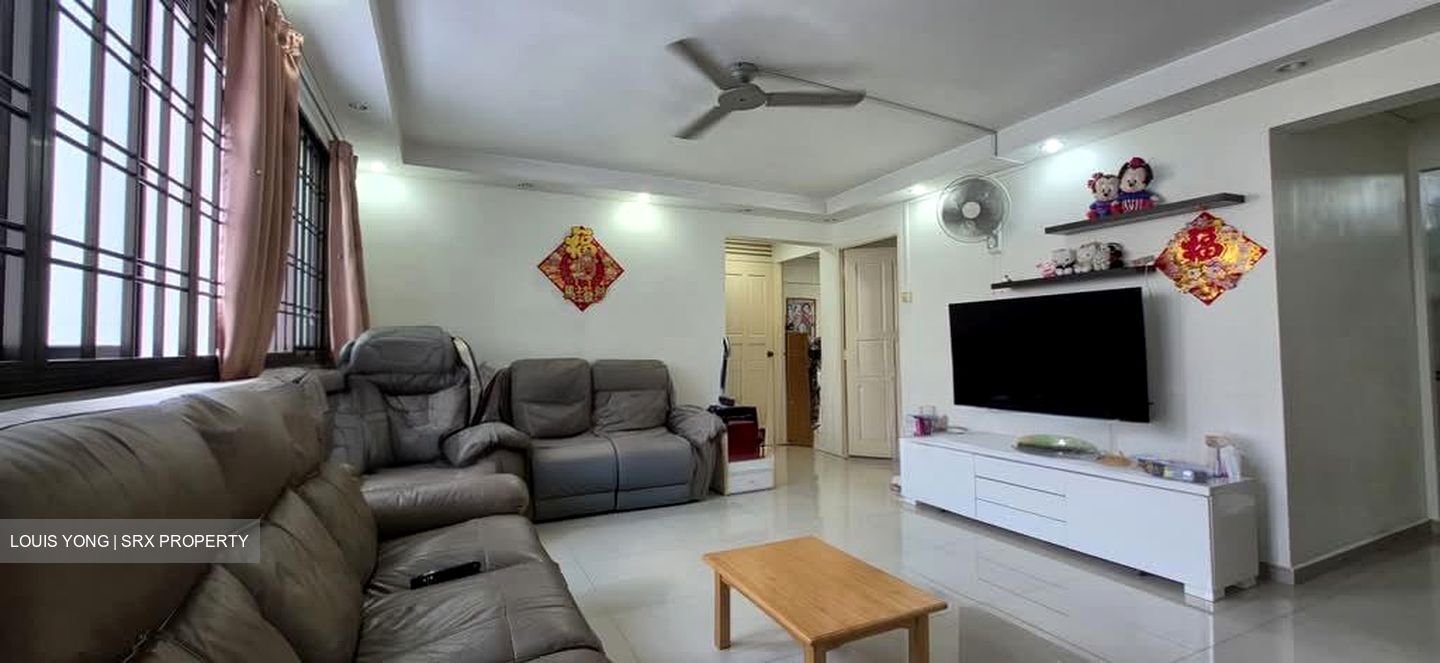 Blk 124 Yishun Street 11 (Yishun), HDB 4 Rooms #563497031